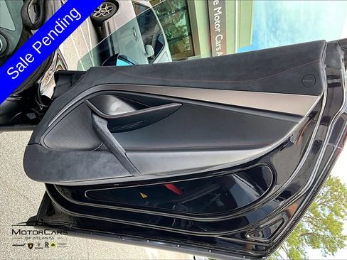 Used 2027 McLaren 750S Spider RWD image 22