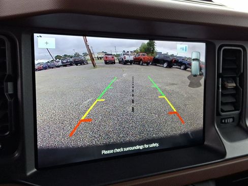 Used 2024 Ford Bronco Outer Banks image 19