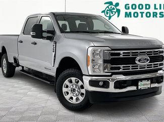 Used 2023 Ford F350 XLT video 1