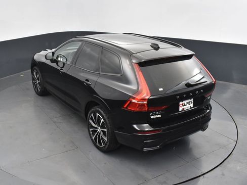 Used 2024 Volvo XC60 B5 Plus image 47