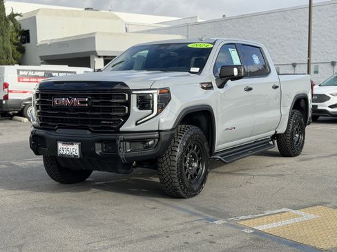 Used 2024 GMC Sierra 1500 AT4X w/ AT4X AEV Edition image 3