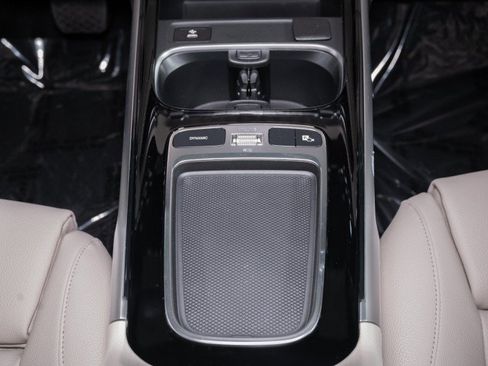 New 2026 Mercedes-Benz GLB 250 image 19