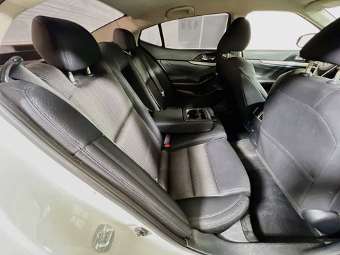 Used 2018 Nissan Maxima 3.5 S image 25