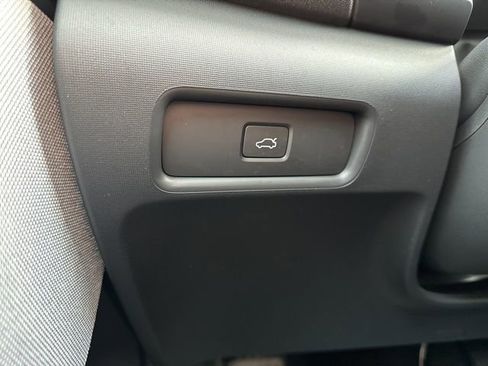 Used 2023 Polestar Polestar 2 w/ Pilot Pack image 27