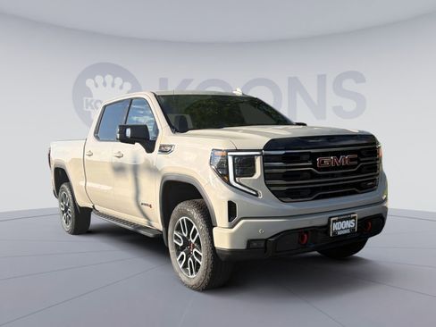 New 2026 GMC Sierra 1500 AT4 w/ AT4 Premium Package AWD/4WD image 10