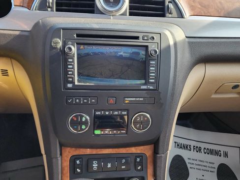 Used 2012 Buick Enclave Premium image 13