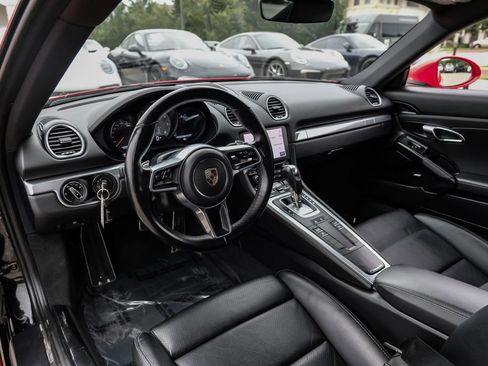 Used 2017 Porsche 718 Cayman S RWD image 12