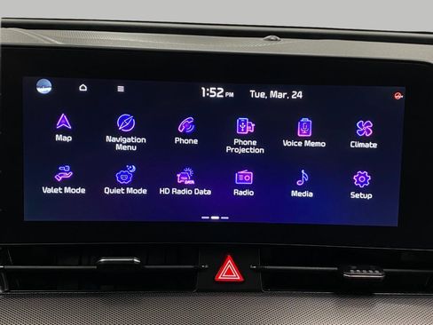 Used 2025 Kia Sportage SX image 23