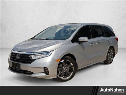 Used 2024 Honda Odyssey Elite