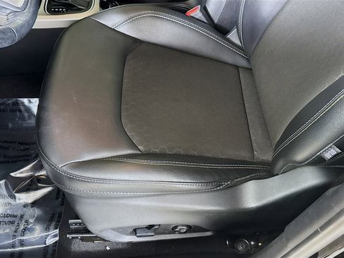 Used 2021 Jeep Compass Latitude w/ Sun and Sound Group image 13