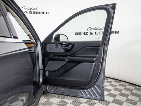 Used 2024 Lincoln Aviator Reserve w/ Elements Package Plus RWD image 19