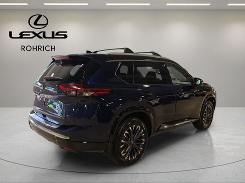 Used 2025 Nissan Rogue Platinum w/ Platinum Premium Package AWD/4WD image 6