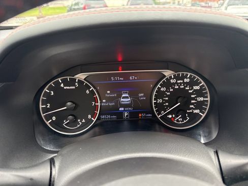 Used 2024 Nissan Altima 2.5 SR FWD image 19