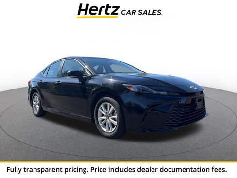 Used 2025 Toyota Camry LE FWD image 1