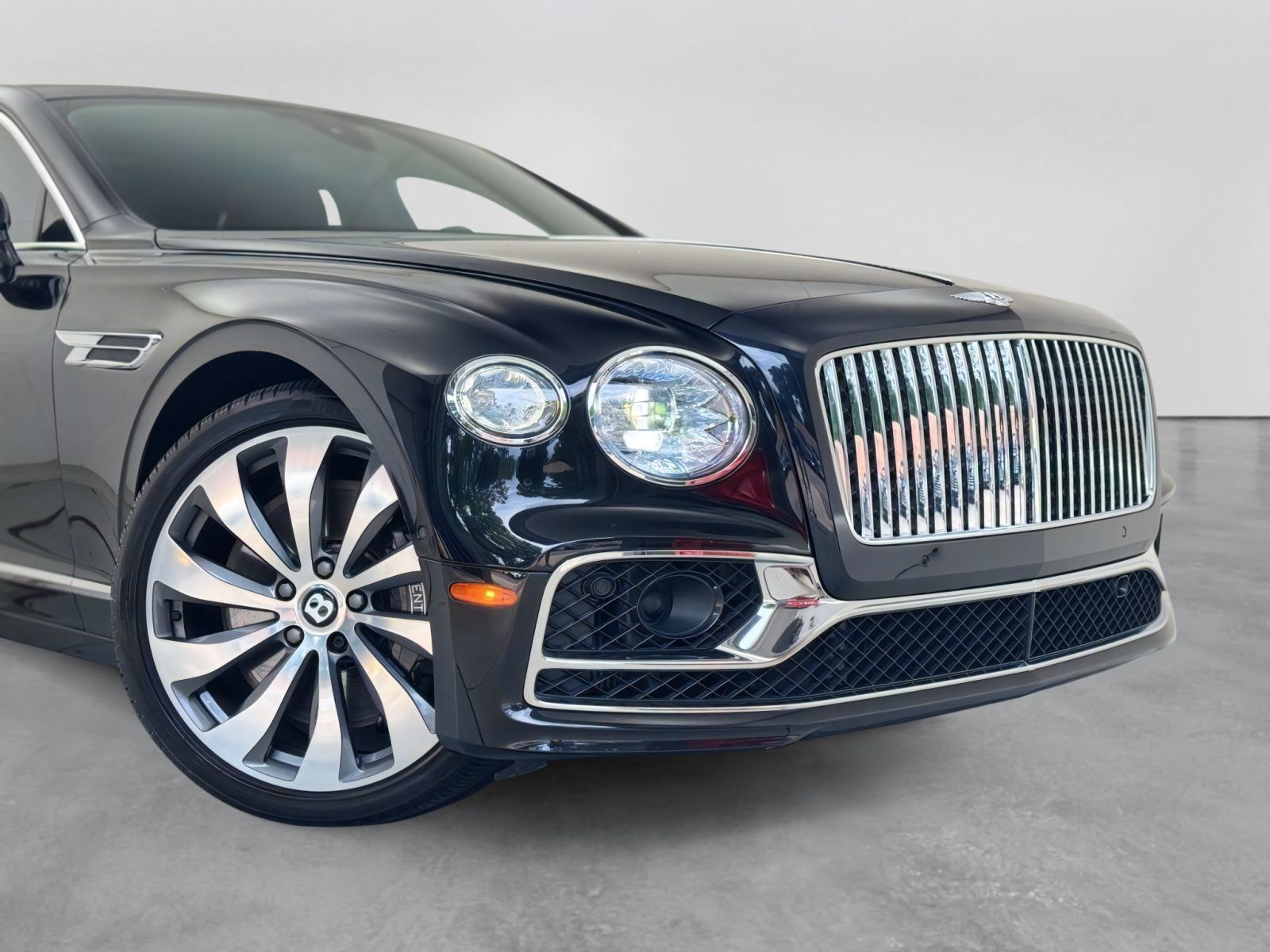 Used 2020 Bentley Flying Spur W12 AWD/4WD image 51