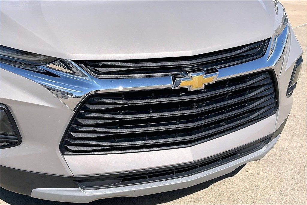 Used 2021 Chevrolet Blazer LT FWD image 29