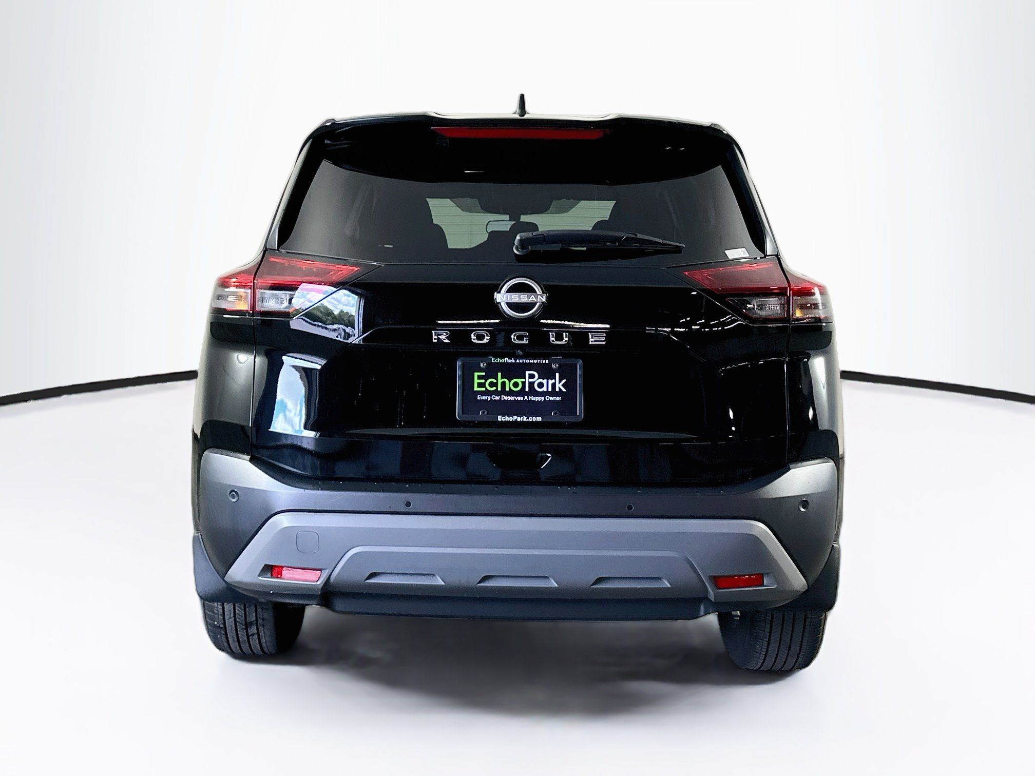 Used 2023 Nissan Rogue S FWD image 7