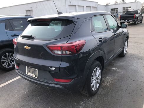 Used 2021 Chevrolet TrailBlazer LS image 4
