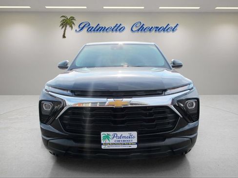 Used 2024 Chevrolet TrailBlazer LS w/ LS Convenience Package FWD image 7