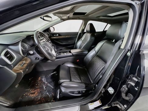 Used 2018 Nissan Maxima Platinum FWD image 22