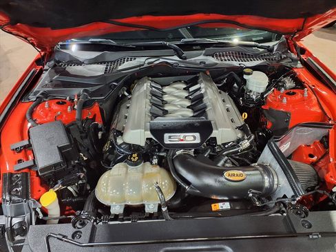 Used 2016 Ford Mustang GT Premium w/ Equipment Group 401A image 15