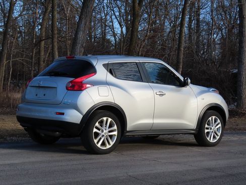 Used 2013 Nissan Juke SL image 3
