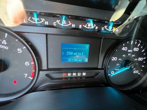 Used 2020 Ford F350 XL w/ Snow Plow Prep Package AWD/4WD image 28