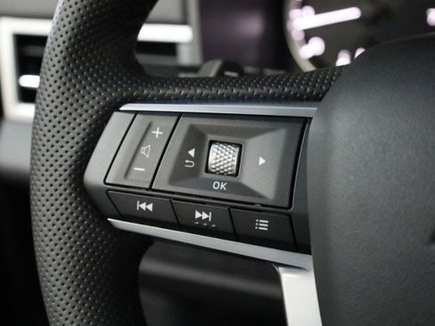 New 2025 Mitsubishi Outlander SE image 7