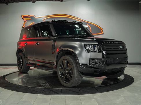 Used 2024 Land Rover Defender 110 Carpathian Edition AWD/4WD image 2