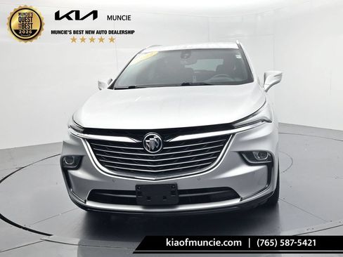 Used 2022 Buick Enclave Premium FWD image 3