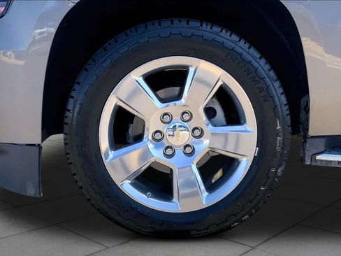Used 2018 Chevrolet Tahoe Premier AWD/4WD image 11
