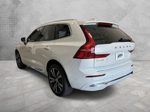 Used 2023 Volvo XC60 B5 Plus w/ Climate Package AWD/4WD image 4