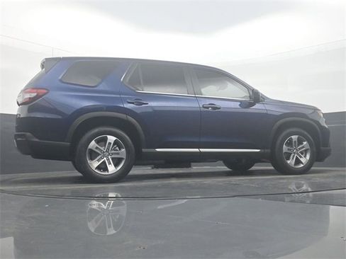 Used 2024 Honda Pilot EX-L image 34