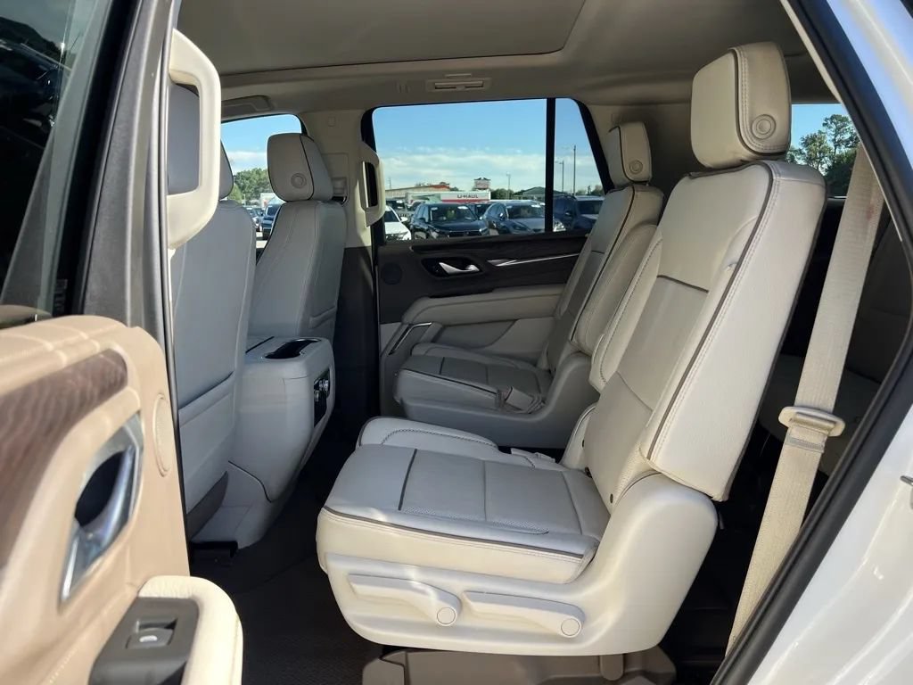 Used 2022 GMC Yukon Denali AWD/4WD image 38