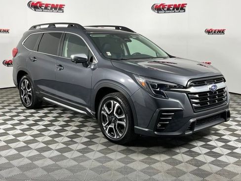 Used 2023 Subaru Ascent Limited w/ Technology Package AWD/4WD image 2