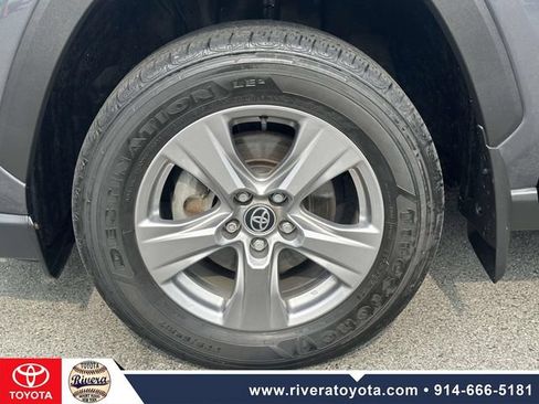 Used 2023 Toyota RAV4 XLE w/ Convenience Package AWD/4WD image 12