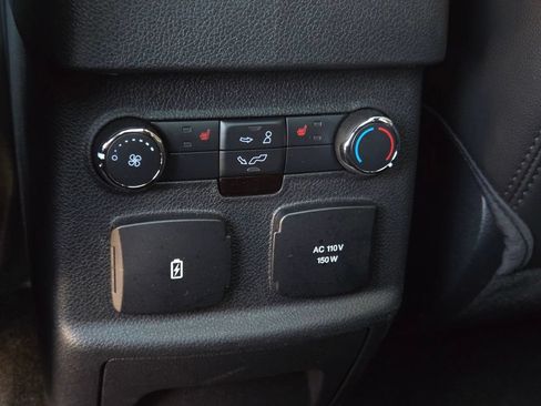 Used 2018 Ford Explorer Sport w/ Equipment Group 401A AWD/4WD image 15