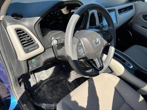 Used 2016 Honda HR-V EX image 13