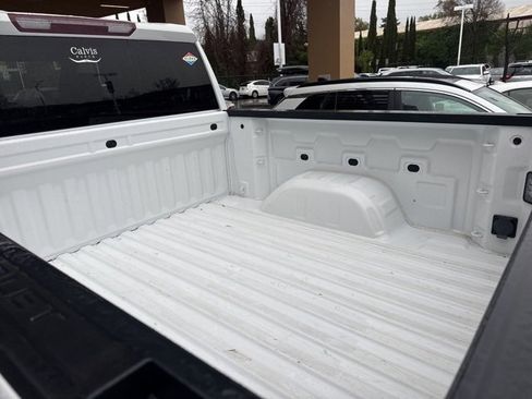 Used 2020 Chevrolet Silverado 1500 Custom w/ Custom Value Package image 10