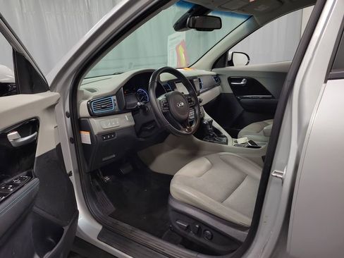Used 2019 Kia Niro EX FWD image 13