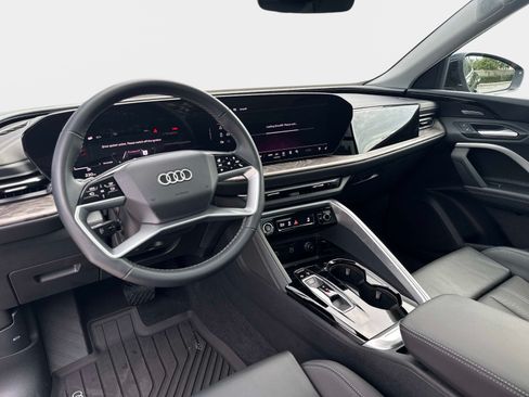 Certified 2025 Audi Q5 Premium Plus AWD/4WD image 15