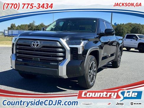 Used 2023 Toyota Tundra Limited image 1