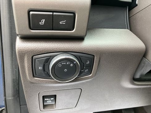 Certified 2020 Ford Expedition XLT w/ Equipment Group 202A image 14