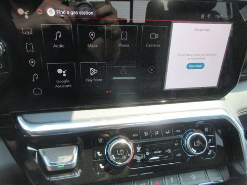 New 2026 GMC Sierra 2500 Denali w/ Denali Reserve Package AWD/4WD image 19