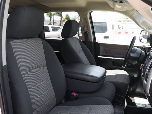 Used 2012 RAM 2500 Big Horn image 36