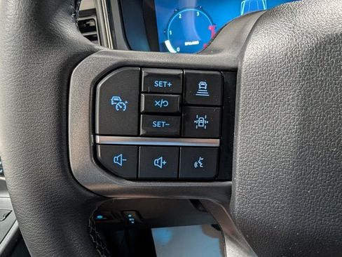 Used 2026 Ford F250 Lariat w/ Tremor Off-Road Package AWD/4WD image 24