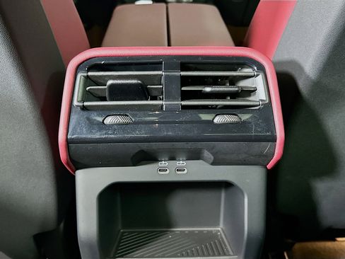 Used 2024 BMW 530i w/ Premium Package image 29