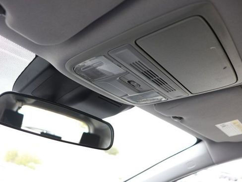 Used 2020 Honda CR-V LX image 24