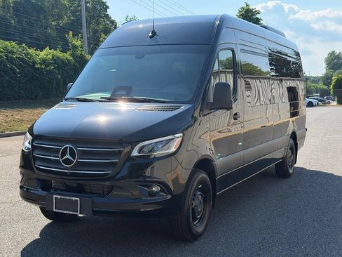 New 2025 Mercedes-Benz Sprinter 2500 image 11