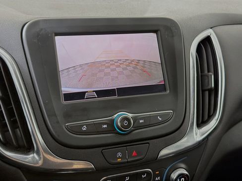 Used 2024 Chevrolet Equinox LT image 18